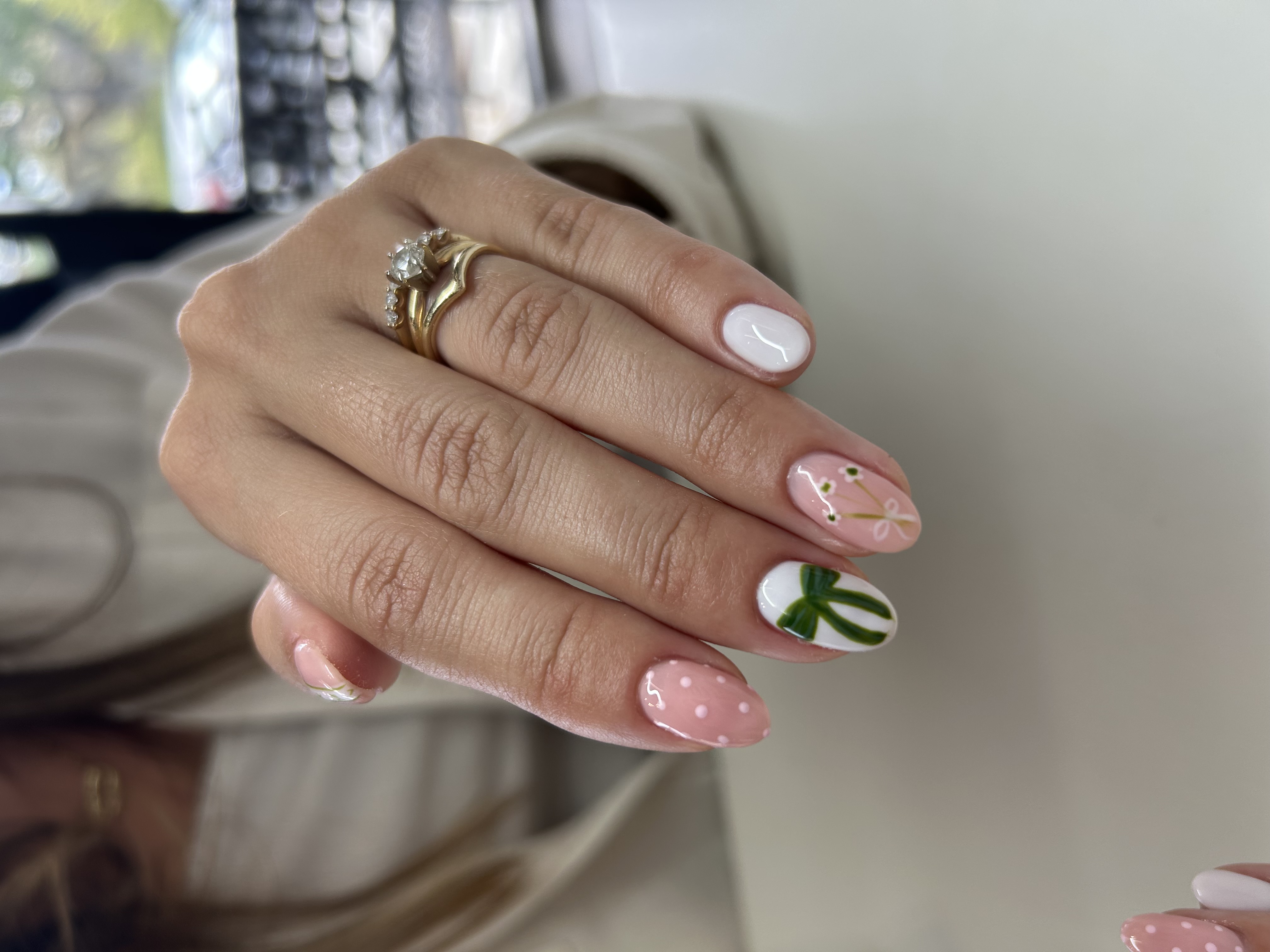 Custom press-on nail set
